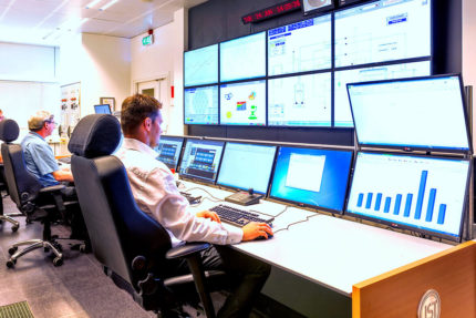 JST - European Space Agency (ESA): Control room