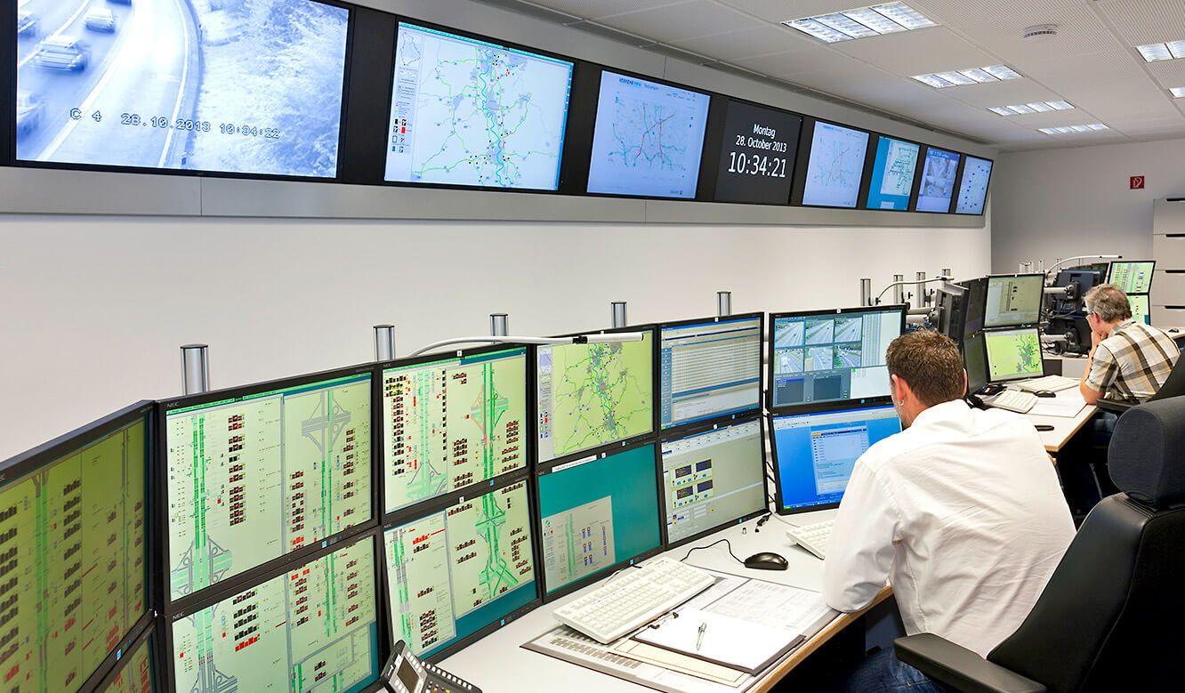 JST - Traffic Control Centre NRW: control room. 3D planning implemented