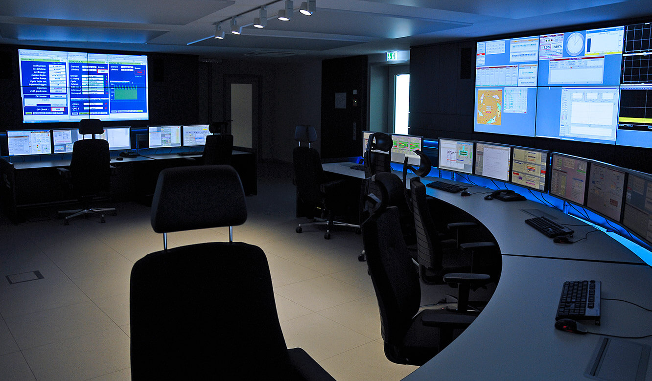 JST-Helmholtz centre Berlin: Control centre after realisation