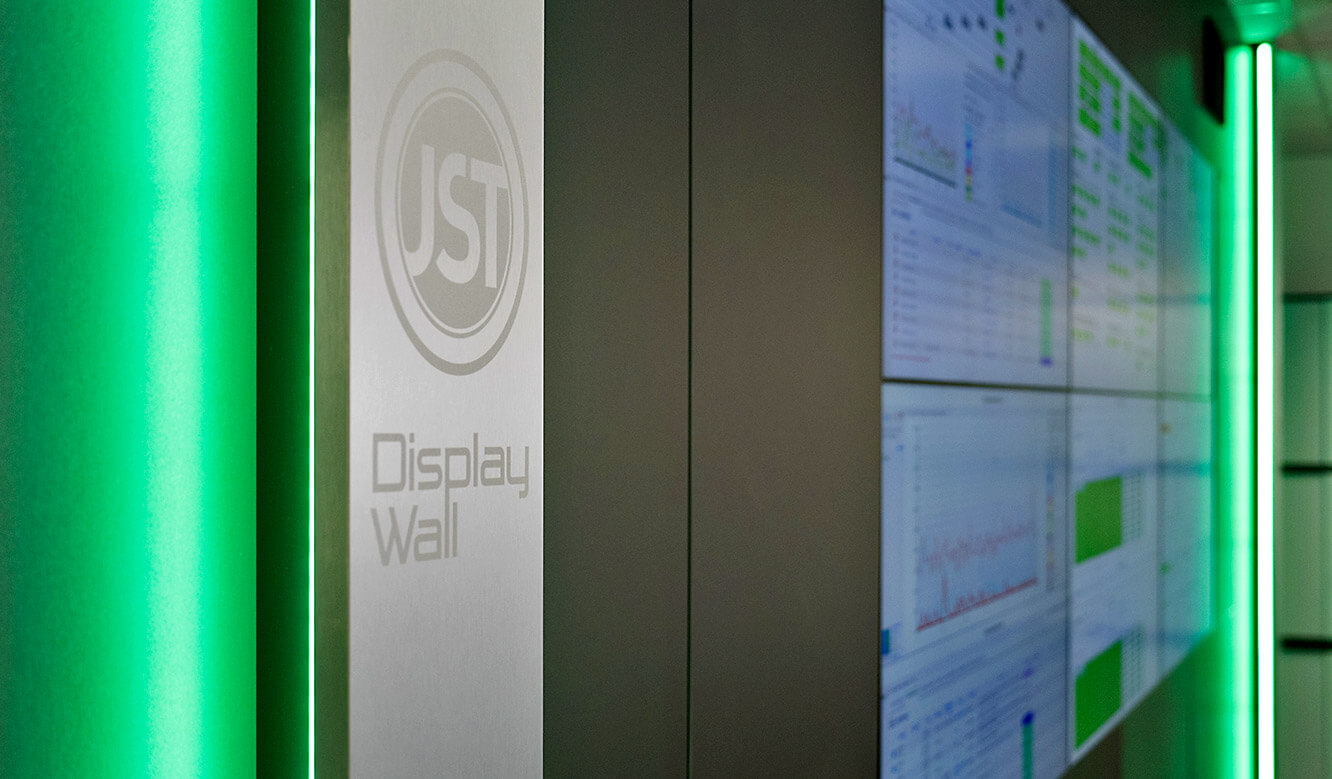 JST-Audi: Großbildwand mit AmbientLight