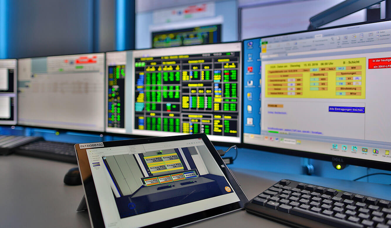 JST-InfraLeuna: myGUI user interface for MultiConsoling. Here on a touch-pad