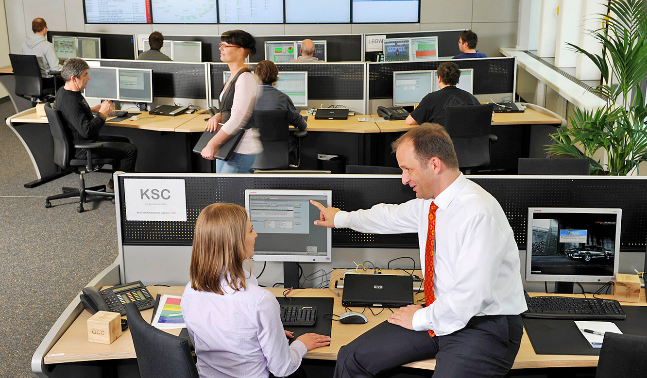Finanzinformatik Technologie Service - Operations Control Center by JST - Operator workstations