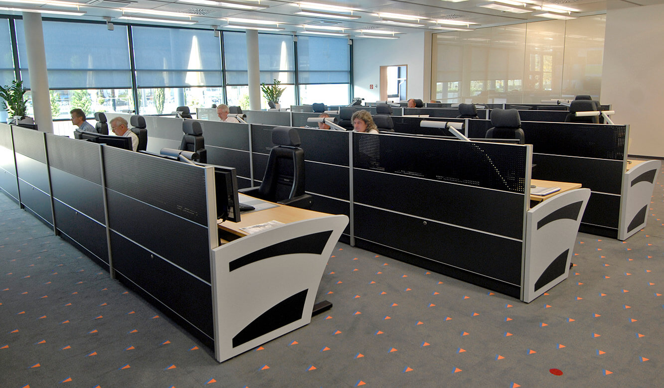Fiducia Karlsruhe - System Control Center - Operator workstations