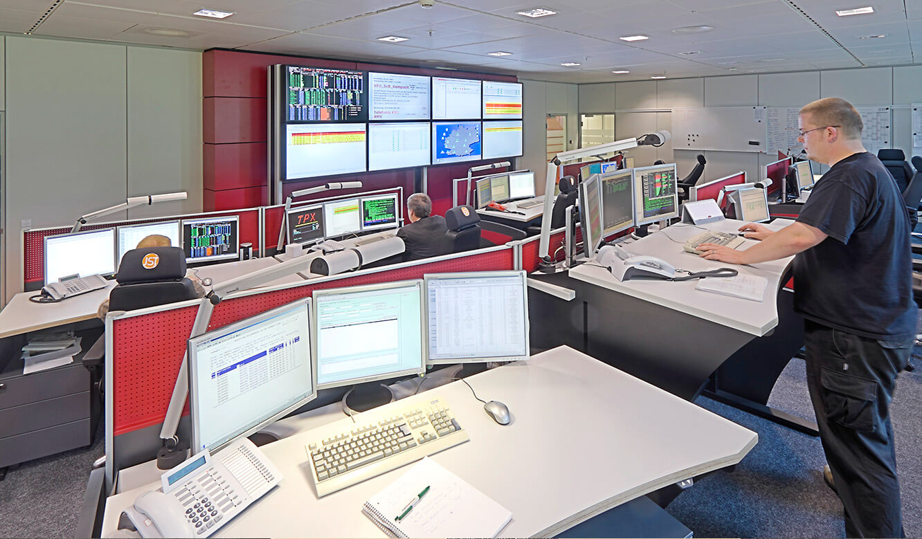 Generali Aachen - IT control centre of JST - employees on site