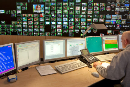 JST - Media Broadcast - Network Operation Center - Video rear projection screen