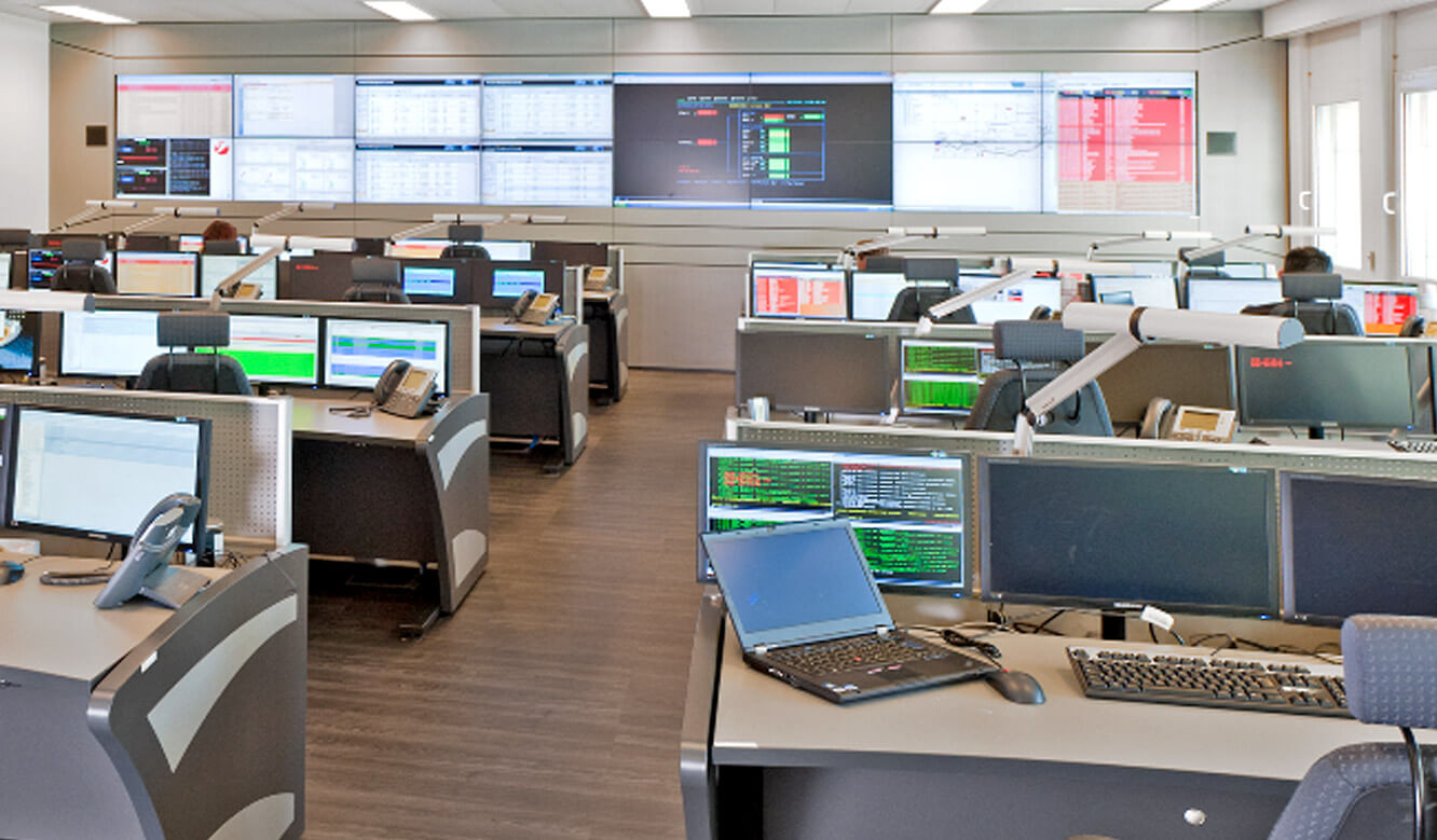 JST References - UniCredit Wien - Control room