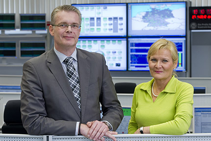 JST Referenzen: W&W Informatik Ludwigsburg. Ralph Wildermuth und Andrea Reuschle