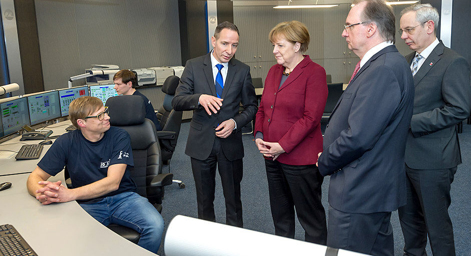 JST-Architektengerechte Planung. Technische Konzeption im Industriepark Leuna
