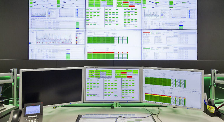 JST - MMS Audi Ingolstadt: CockpitView in use in the logistics control room of Audi AG