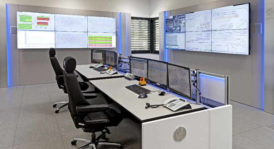 The CommandBox in use in the control room of Siemens AG