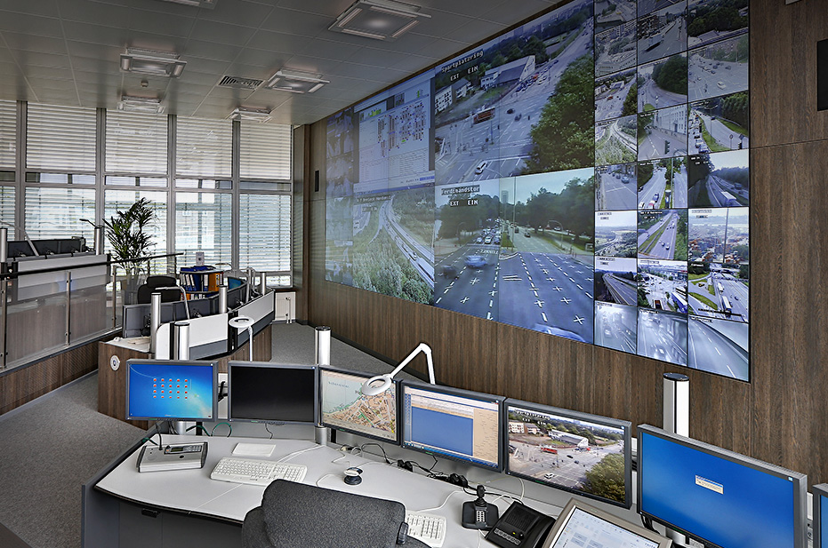 JST - Modernised traffic control centre for Hamburg Police