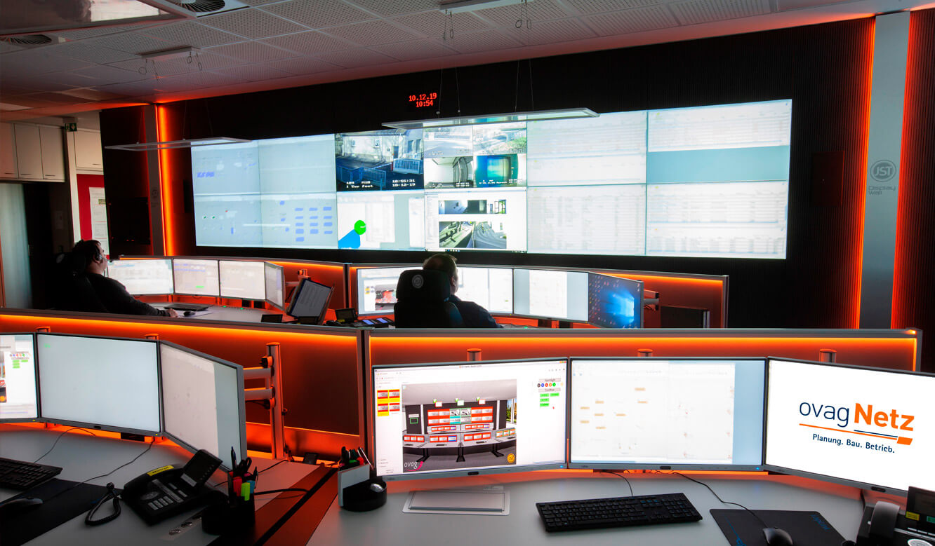 JST - ovag Netz GmbH - Network control center: flexible use of the control room's VideoWall with MultiConsoling control technology