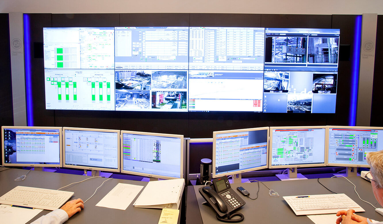 JST Volkswagen FIS control room: monitor wall with 24/7 displays