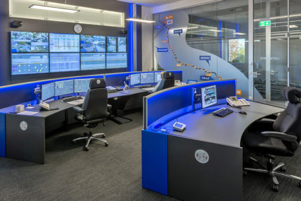 JST-MVL Schwedt: modern control centre with ergonomic control centre furniture