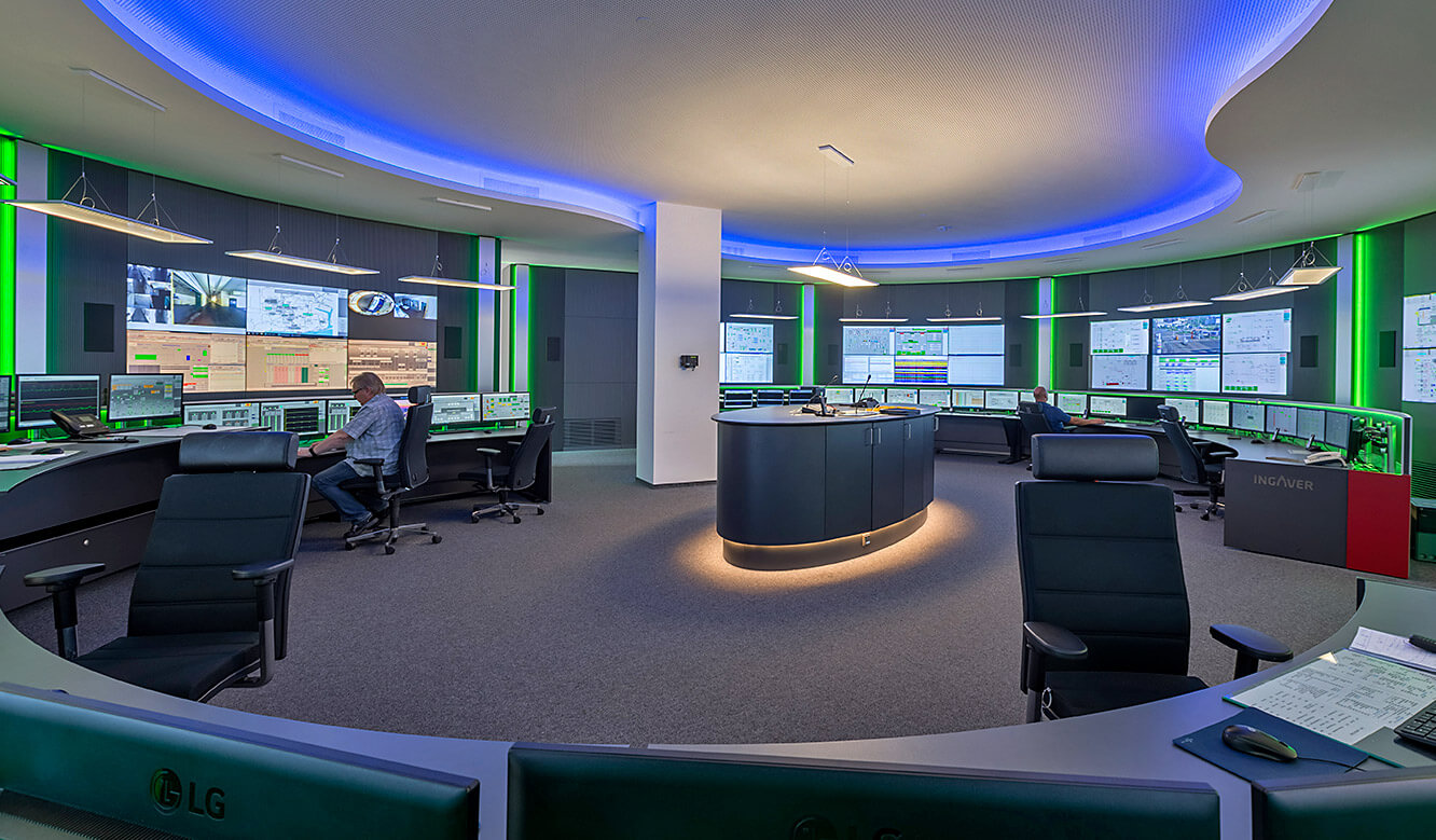 JST INGAVER: New control room in modern design