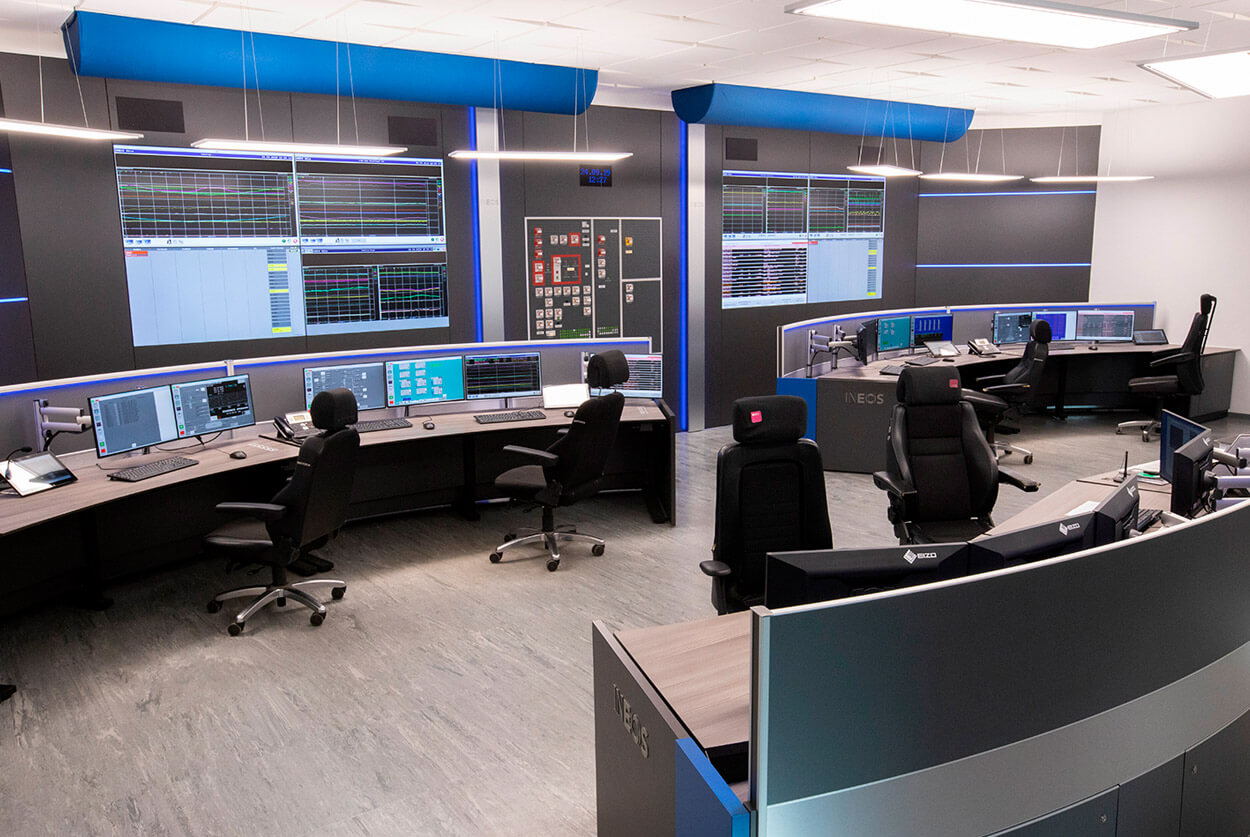 JST INEOS Oxide: Control room after modernization