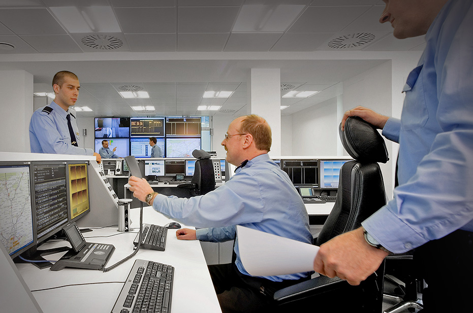 Planning emergency call control centres with JST Jungmann