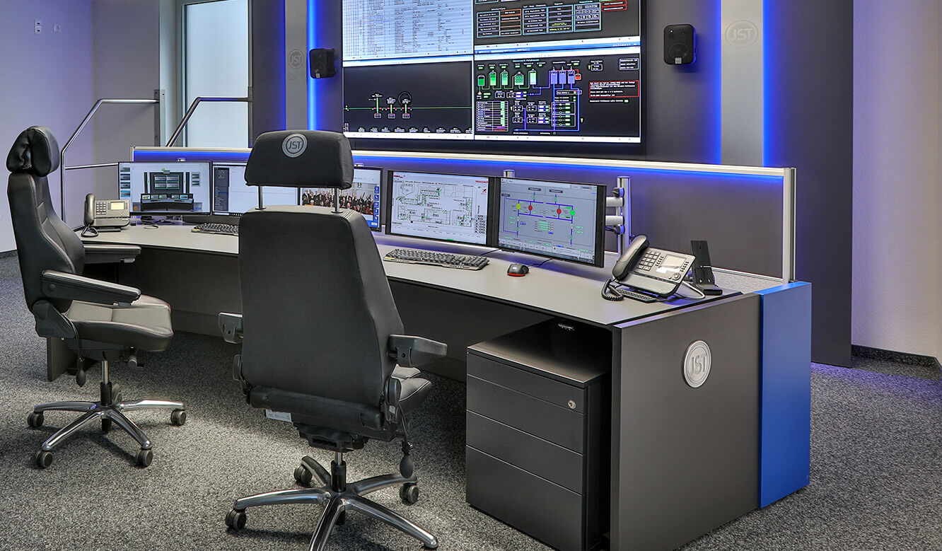 JST reference GEW Energieversorger: Network control centre with video wall and modern control technology for control centre