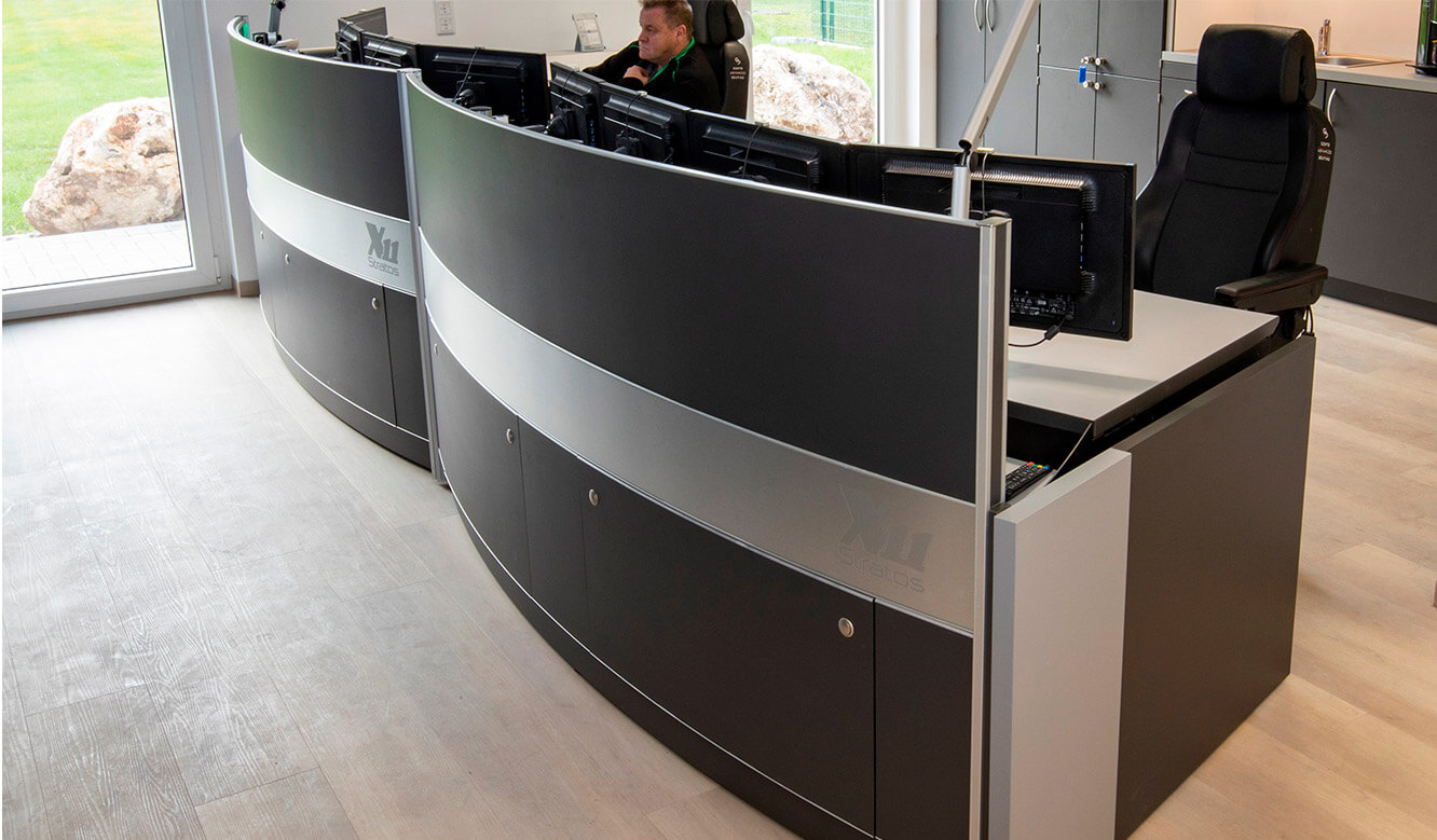 JST reference HeidelbergCement control centre: ergonomic control room tables