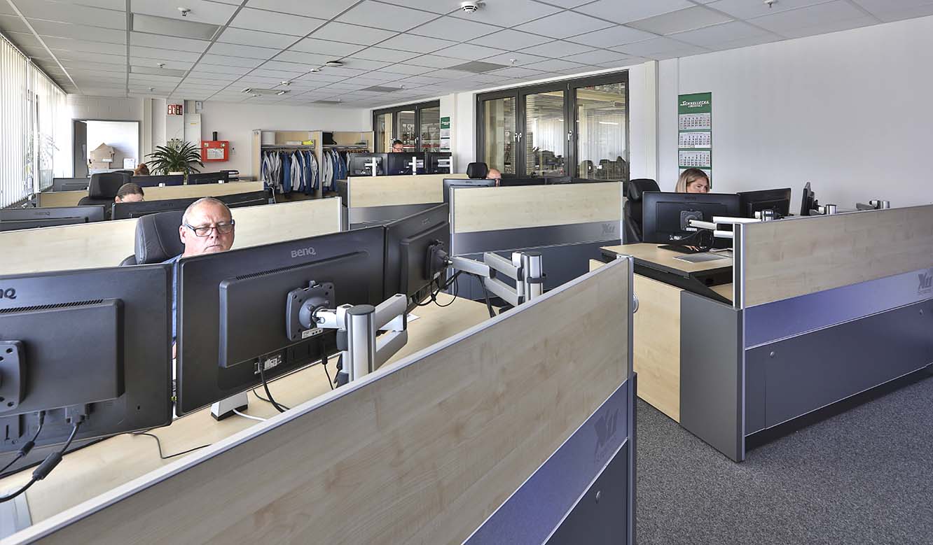 JST reference Volkswagen Sachsen - ergonomic operator consoles in the control station