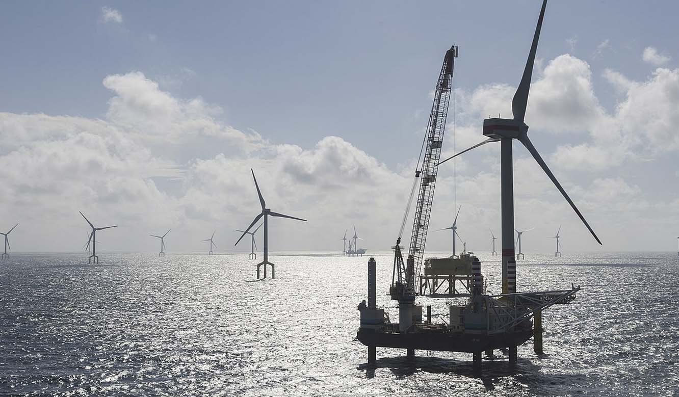 JST Referenz Tennet Netzbetreiber Leitstand - Einspeisung von Offshore-Energie in Stromnetz mit modernen Kontrollraumlösungen