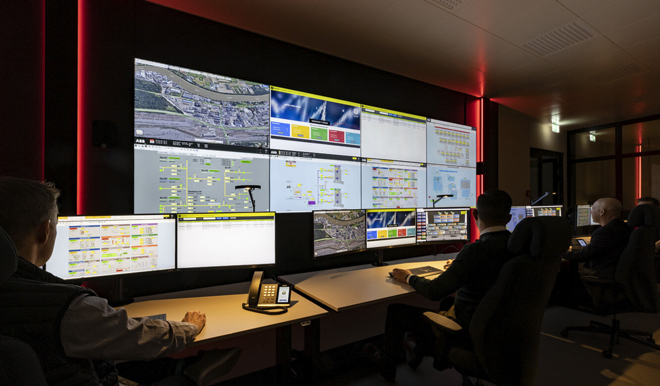 JST-Referenz Smart Control Center GETEC: VideoWall mit AlarmLight