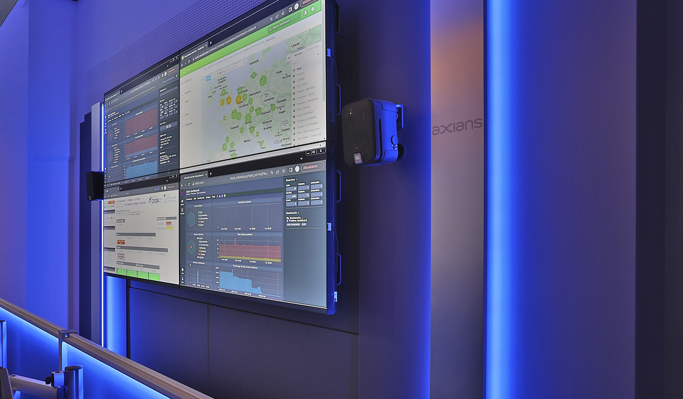 JST AXIANS Networks managed Services NOC: Großbilddisplays integriert in funktionalen Sisplay-Suit