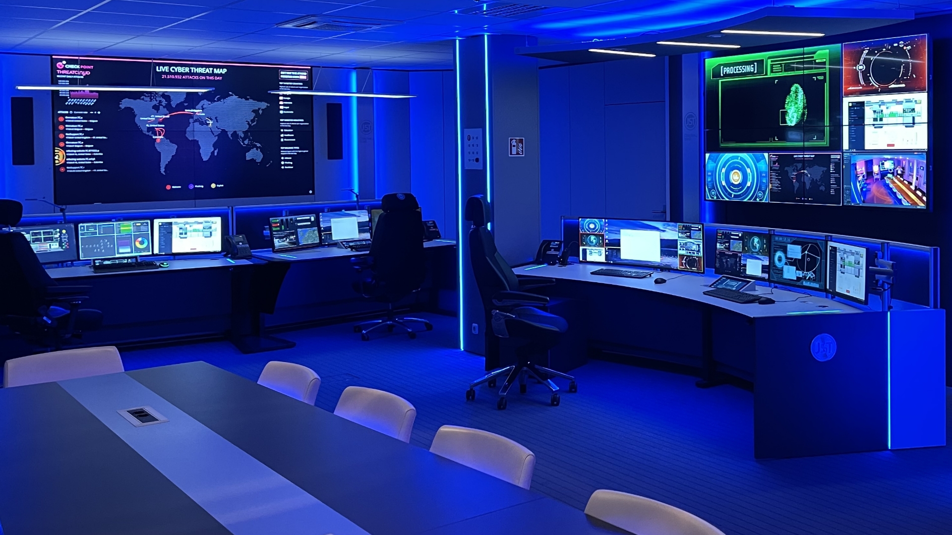 Modern control room by JST Jungmann Systemtechnik