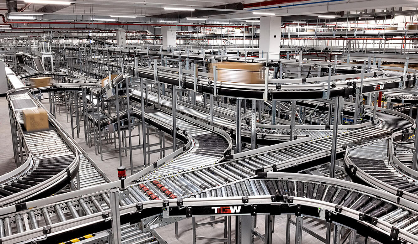 JST Referenz - TGW, BLG, PUMA - Leitstand-Logistikzentrum