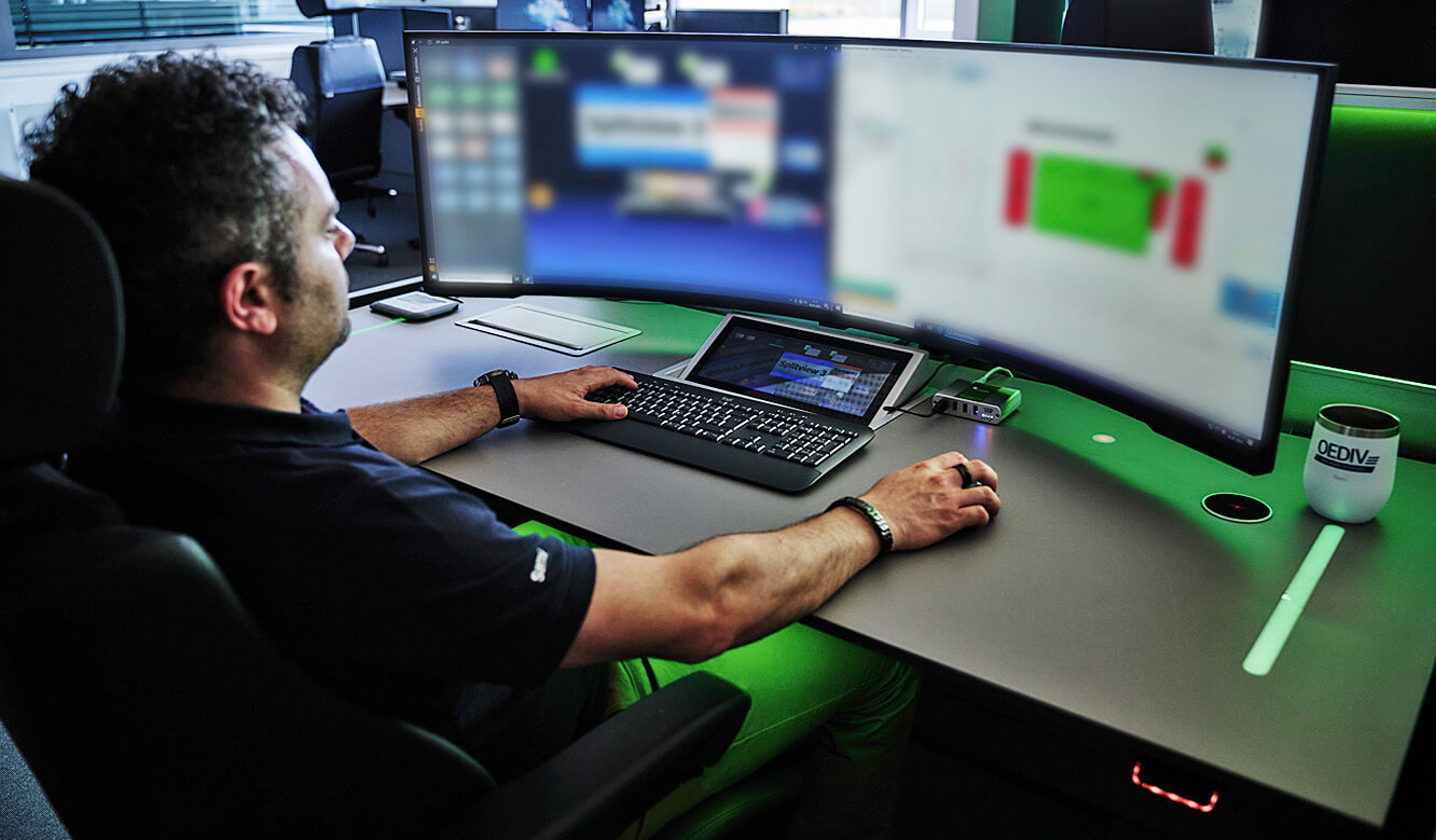 JST OEDIV IT-Leitstand - alle Systeme der Leitstelle können per Knopfdruck aufgeschaltet werden