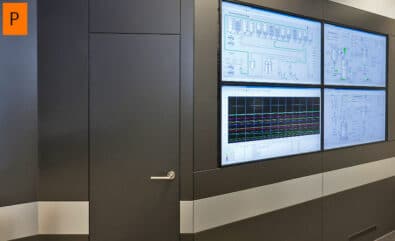 JST DisplayCover - Ausführung mit Akzentstreifen in Edelstahl-Look