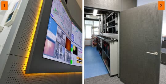 JST DisplayCover - Lochperforierte Akustikausführung und Schlupftür
